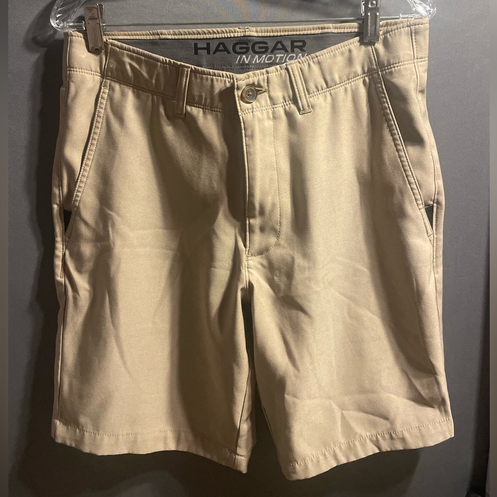 Haggar Tan shorts size 32